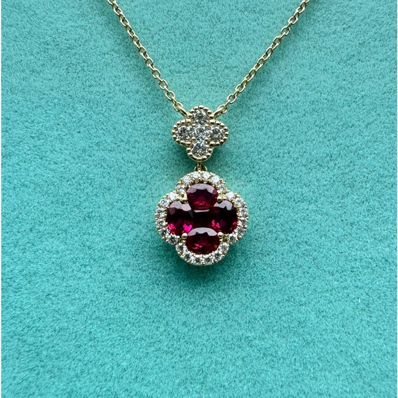 18k Yellow Gold Necklace With Natural Rubies and Diamonds - Picture 2 of 4